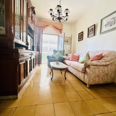 Piso en venta en calle de la Princesa Merce, 3