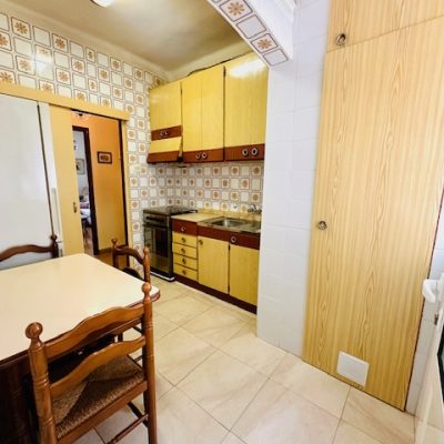Piso en venta en calle de la Princesa Merce, 3