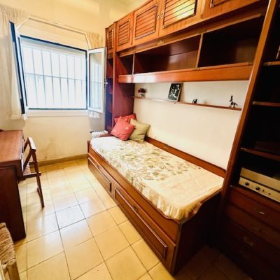 Piso en venta en calle de la Princesa Merce, 3
